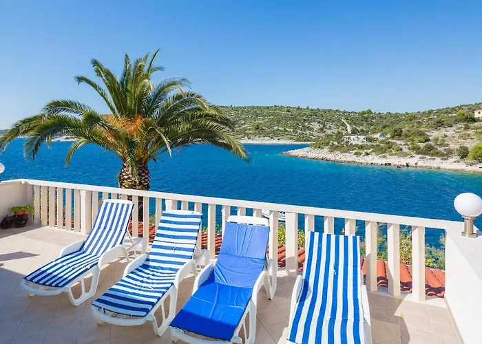 Apartments Bose Kanica On The Sea