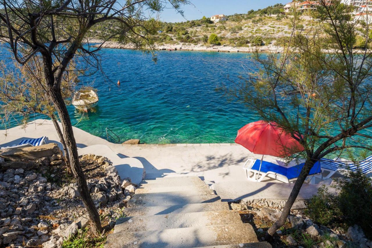 Apartment Bose Kanica On The Sea Sevid